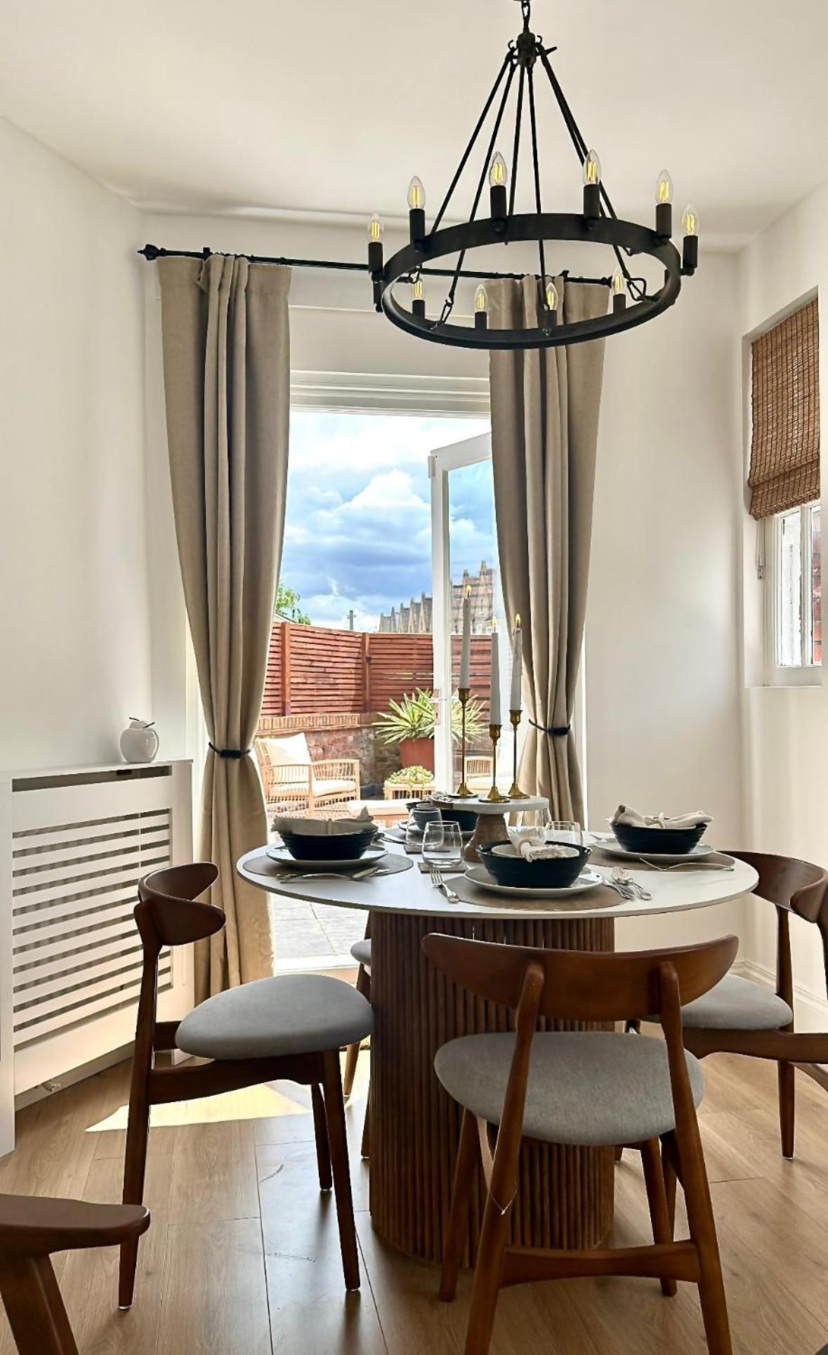 Entire In Greater London, United Kingdom Apartment *